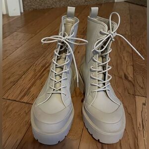 Never worn Zara boots